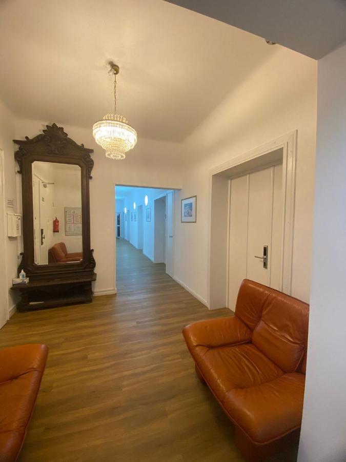 Rooms Miklosiceva Ljubljana Bagian luar foto
