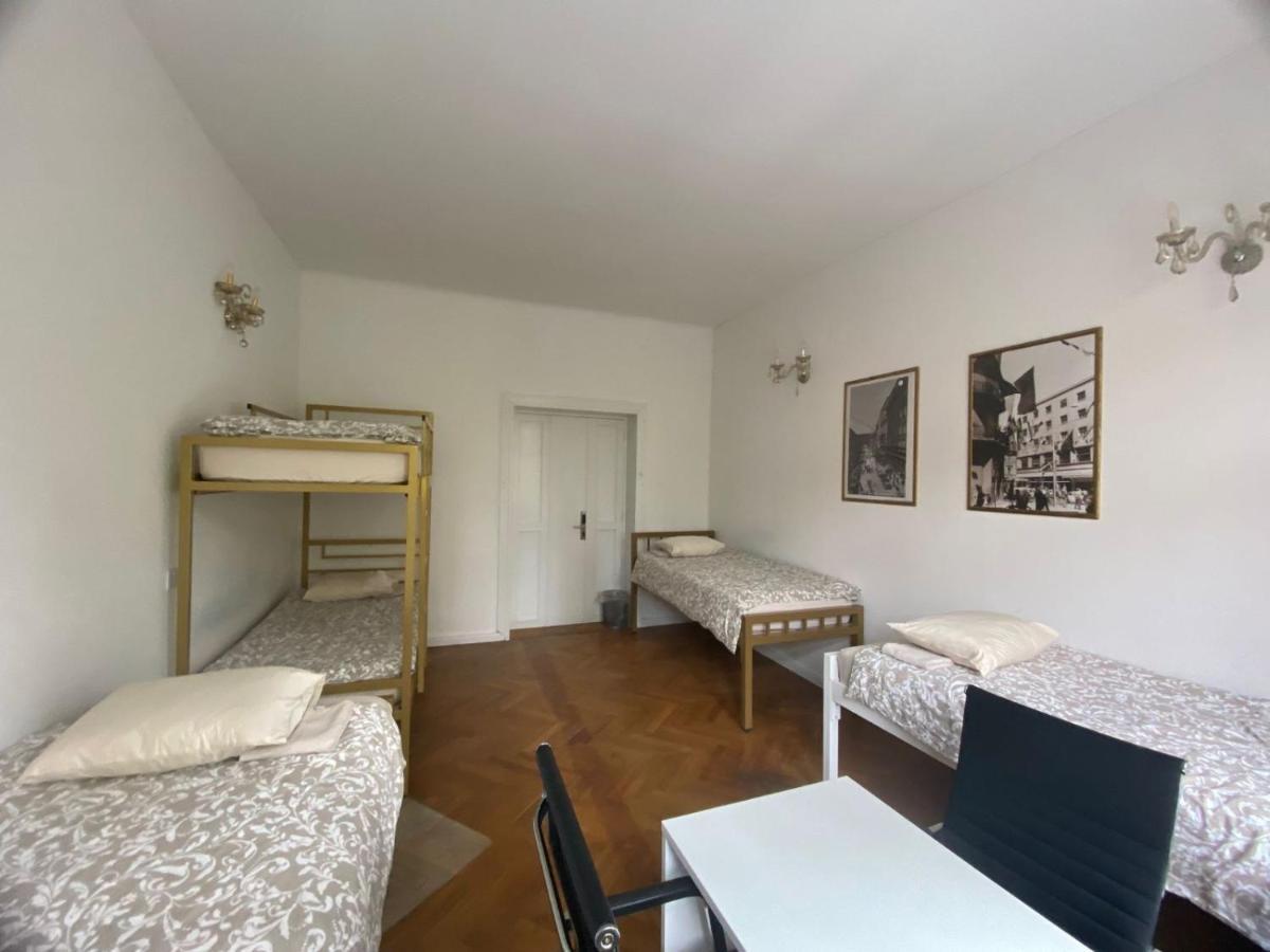 Rooms Miklosiceva Ljubljana Bagian luar foto