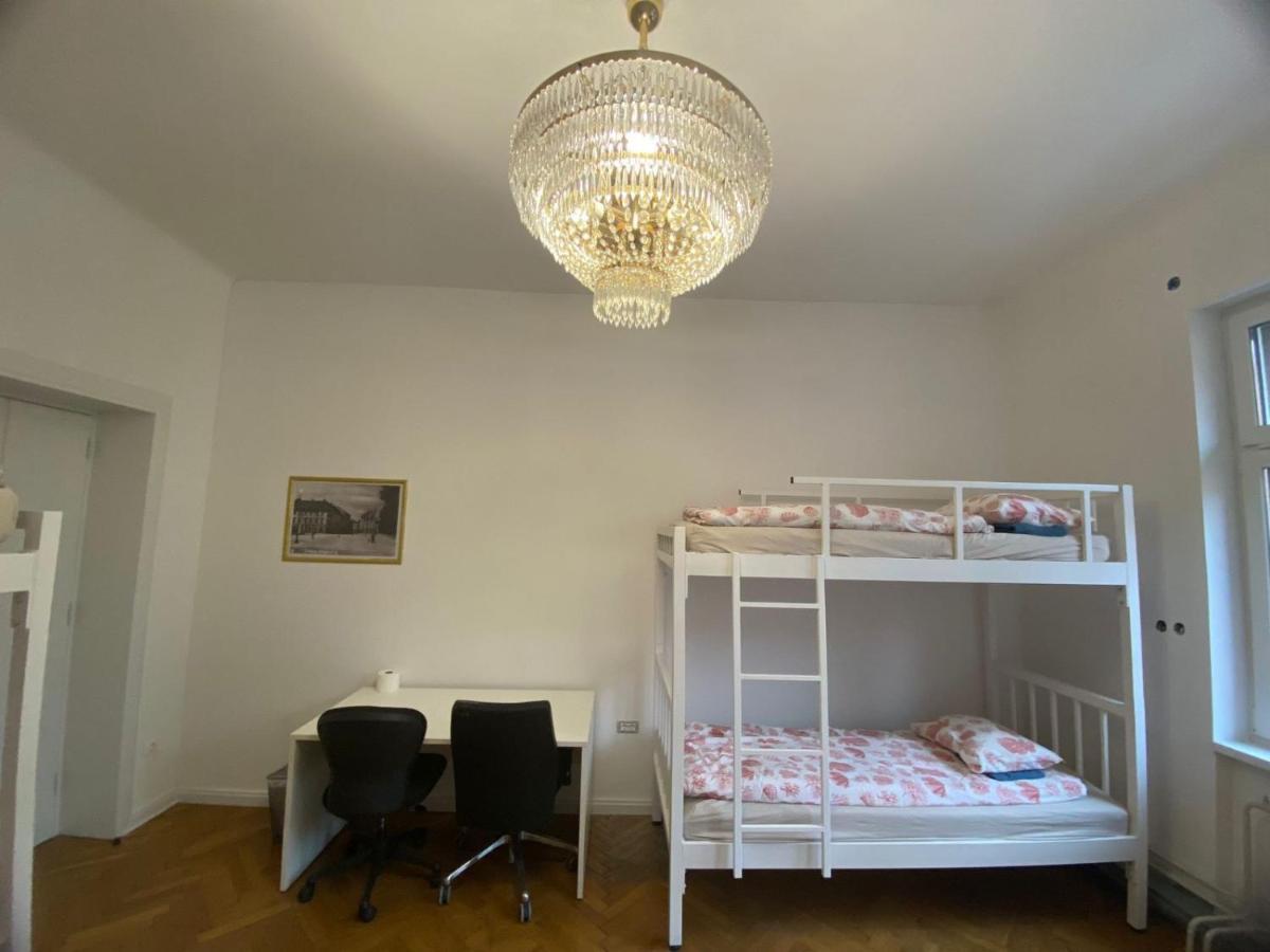 Rooms Miklosiceva Ljubljana Bagian luar foto
