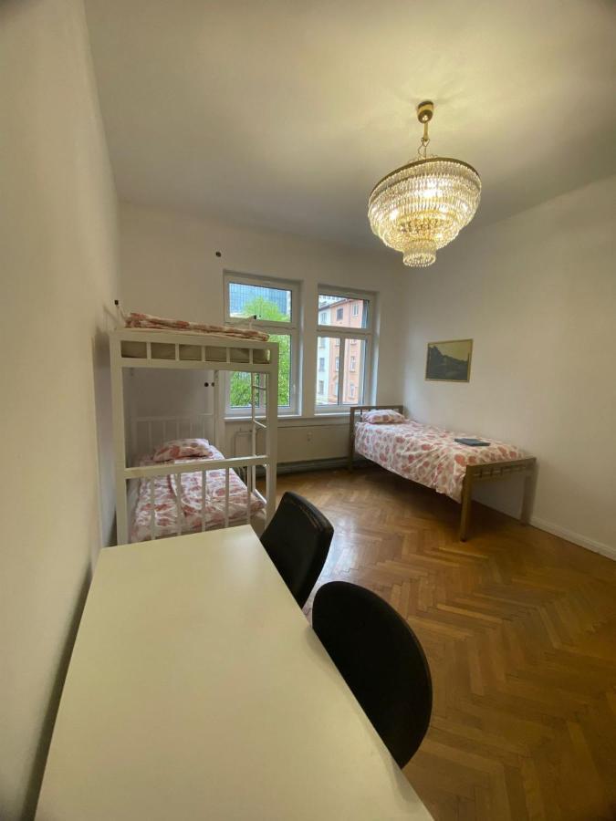 Rooms Miklosiceva Ljubljana Bagian luar foto