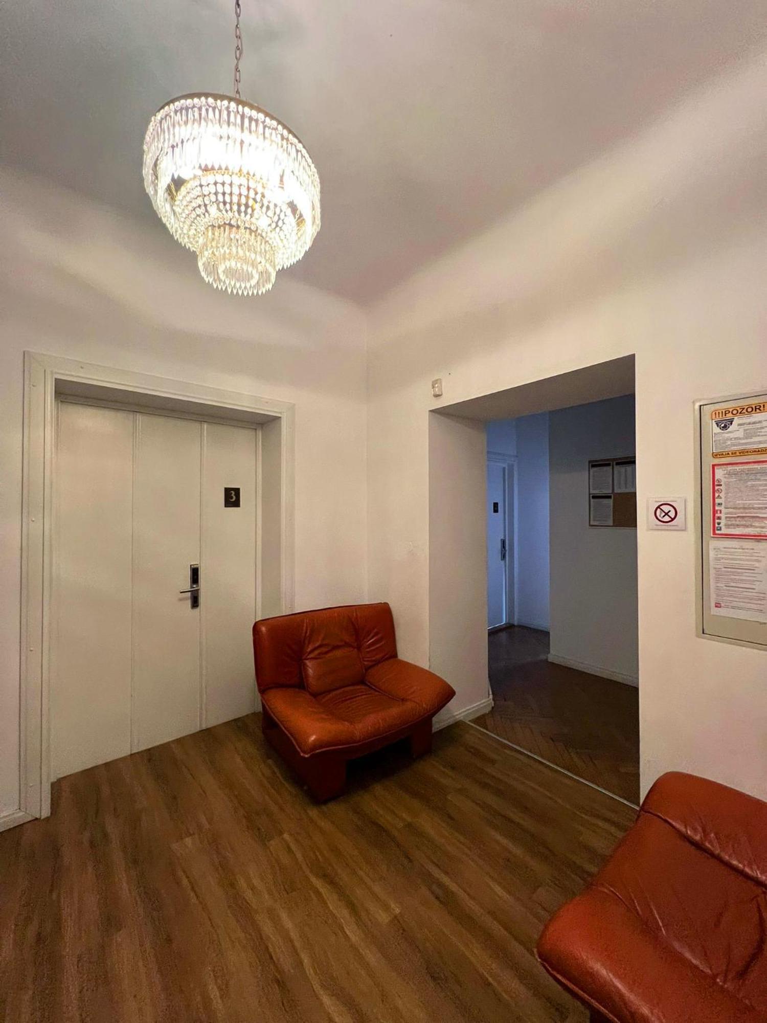 Rooms Miklosiceva Ljubljana Bagian luar foto
